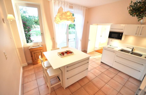 Divajeu House | La Petite Maison, 14 p., at the beautiful “Domaine de Vincenti »