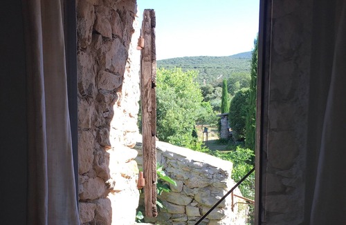 Rustrel House | La Grande Figuière des Viaux