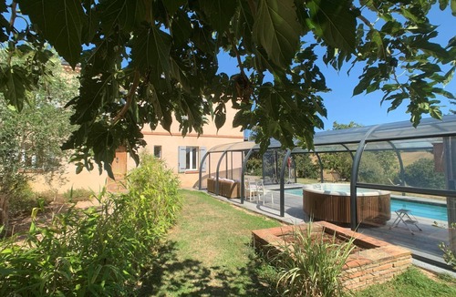 Grazac Apartment | 🏡 La Grande Oasis Vacation Rental