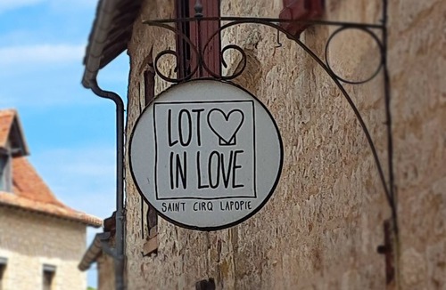Lentillac-Saint-Blaise House | La Grange du Silence, family-run, renovated and just a few minutes from Figeac.