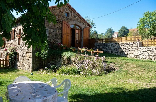 Saint-Symphorien House | La Grange de Chams - BEL-AIR-VAL-D'ANCE