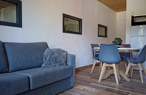 Lathuile House | ❤LA GRANGE SAVOYARDE⭐Lac 1KM-💦Pool-Charm
