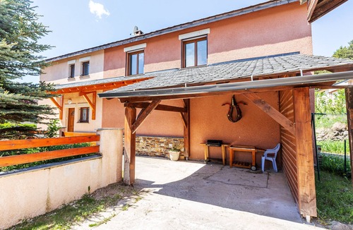 Formigueres House | La Granja - Maison avec cheminée, jardin, baby-foot