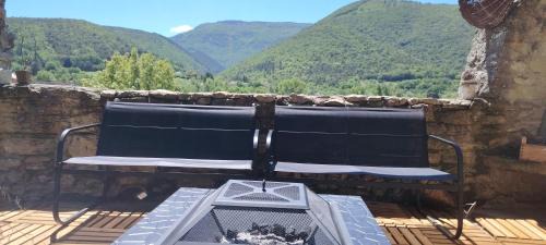 Montjoux House | La Lance