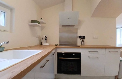 Saint-Georges-de-Luzencon House | La Maisonnette