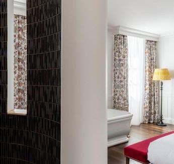 Saint-Estephe Hotel | La Maison d'Estournel