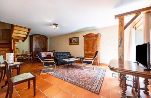Sauveterre-De-Guyenne Bed & Breakfast | La Maison de Piquereau