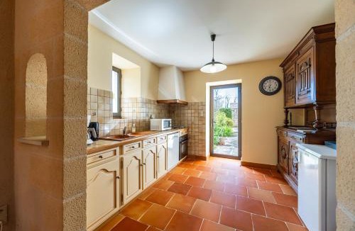 Sauveterre-De-Guyenne Bed & Breakfast | La Maison de Piquereau