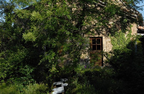 Lunan House | La Maison de Célestine
