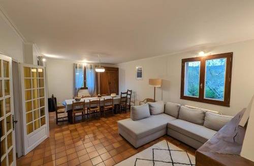 Clairvaux-d'Aveyron House | La Maison De La Prade