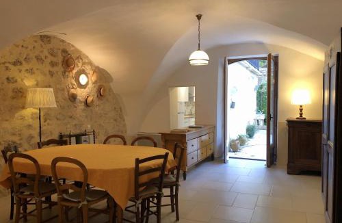 Montpeyroux House | la maison de Marie