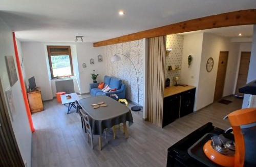 Mercur House | La Maison de Valie