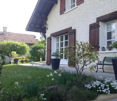 Saint-Jorioz House | La maison des Bleuets