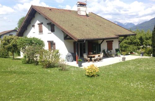 Saint-Jorioz House | La maison des Bleuets