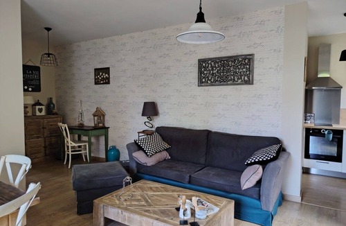 Saint-Denis-les-Martel Hotel | La maison O kiwis