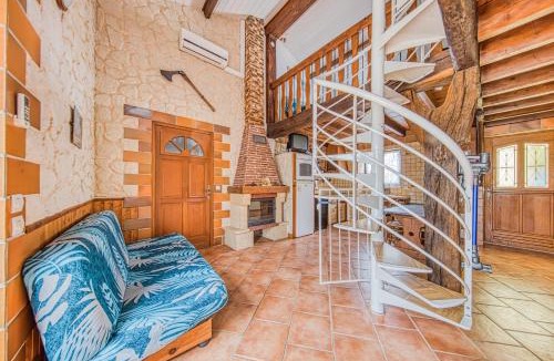 Saint-Seurin-de-Cadourne House | La Maréchale