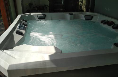 Hermillon Bed & Breakfast | La Marmotte de la Tour