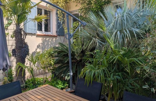 Jonquieres House | La palmeraie en Provence