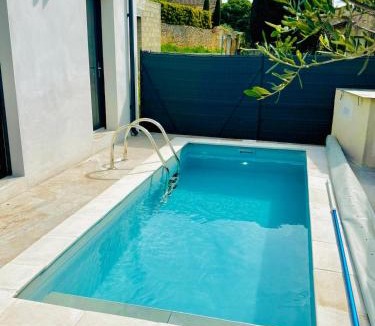 Saint-Maximin House | La Parenthèse - Villa avec piscine à 2 min d'Uzès