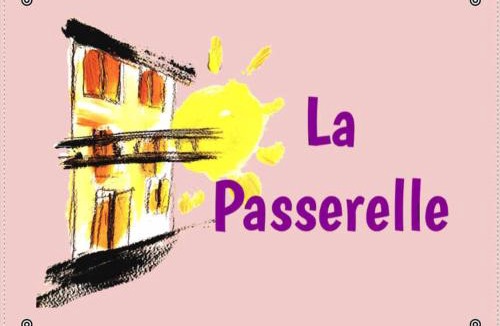 Polignac House | La Passerelle