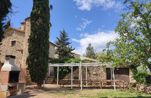 Maia de Montcal House | La Rectoria de Dosquers (24p)