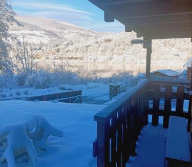 Laffrey Ski Chalet | La Roselière cottage at Lake Laffrey with parking