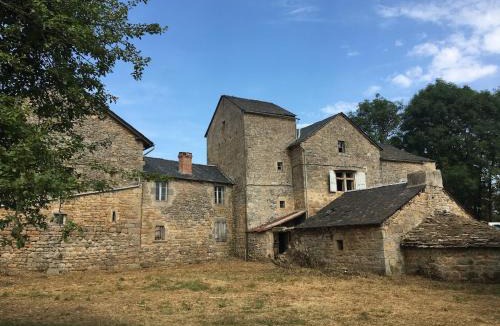Lavernhe House | La Seigneurie des Couitons I Gîte de groupe & nature