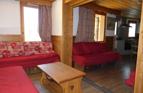 Valmorel Apartment | La Terrasse 1/2 - Spacious ski-in ski-out apartment
