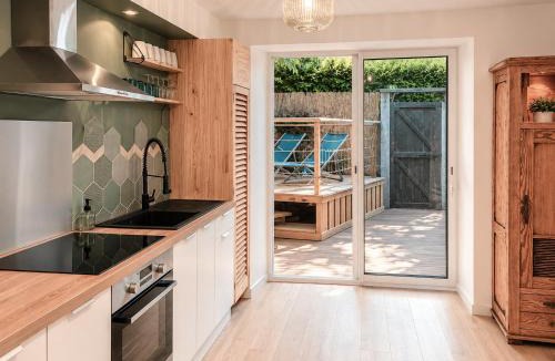 Clara House | La terrasse du Canigou