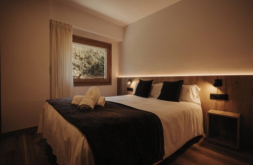 Ripoll House | La Trobada Hotel Sport