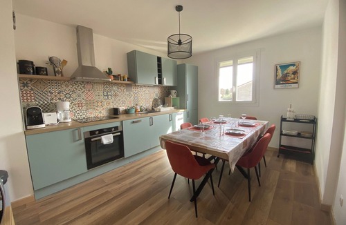 Montelimar Apartment | La Valériane: Air conditioning, balcony and private garage