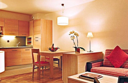 Divonne-les-Bains Apartment | La Villa Du Lac- Studio room for 2 people #1