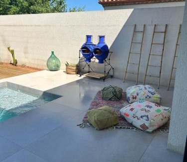 Gallargues-le-Montueux Villa | La villa sitta