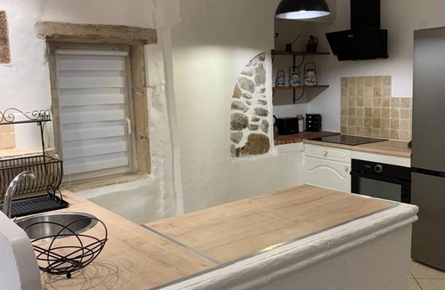 La Voulte-sur-Rhone House | La Voultaine – Charming 120-square-meter home in a quiet historic village