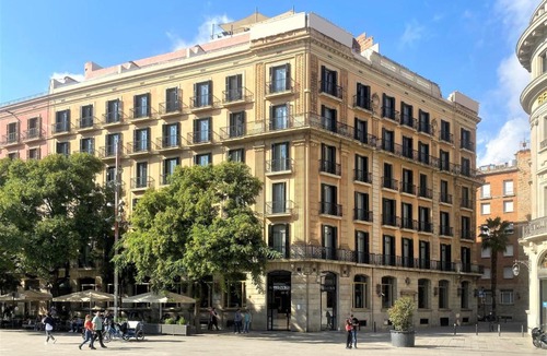 Gothic Quarter Hotel | Lamaro Hotel Barcelona - Preferred Hotels & Resorts - Lifestyle Collection