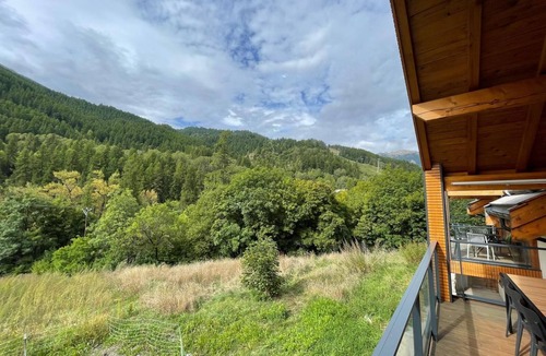 Saint-Chaffrey Ski Chalet | Large 12-person chalet in the heart of Chantemerle - Serre Chevalier