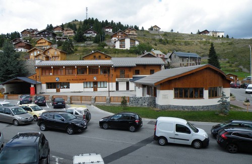 Valberg Apartment | Large 40m2 cabin studio in the heart of Valberg station