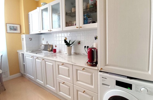 Thiers Apartment | Large, bright apartment in the heart of Nice