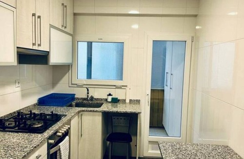 El Port Apartment | Large Apartment Near Fira and City Center