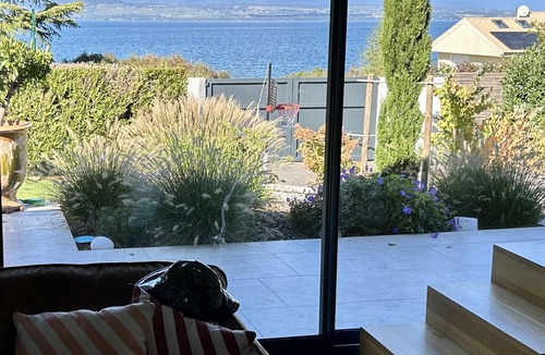 Anthy-sur-Leman House | Large family home on Lake Geneva with swimming pool