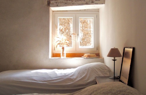 Bourigeole House | Large farmhouse with private pond - 15 people