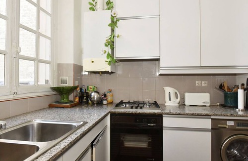 Quartier des Invalides Apartment | Large renovated apartment overlooking the Musee Rodin