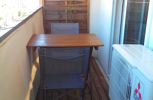 Roquebrune-Cap-Martin Apartment | Large studio near the sea (400m.) And all the shops