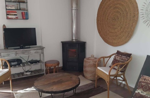 El Perello House | Large studio, between sea and mountains, on the Costa Dorada.