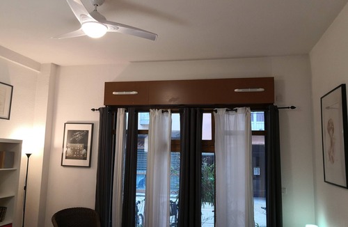 Secteur 2 Apartment | Large studio in the historic 3 TVA district of Grenoble city center