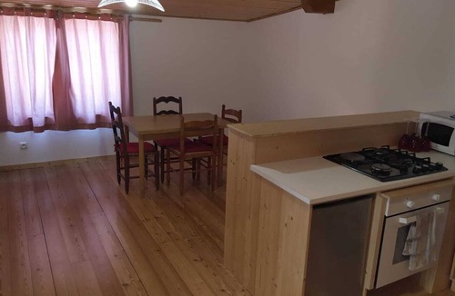 Sollieres-Sardieres Apartment | Large vacation apartment in Val-Cenis