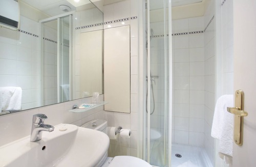 Vivienne Hotel | Lautrec Opera