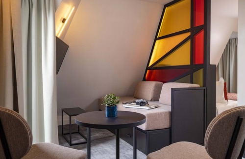 L'Europe Hotel | Le 12 Hotel