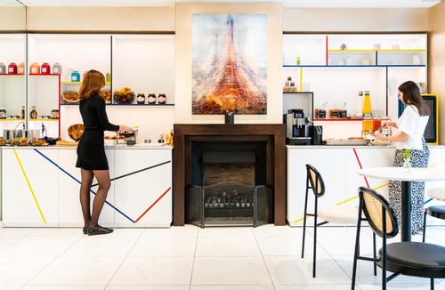 7th Arrondissement Hotel | Le 7 Eiffel Hotel by Malone