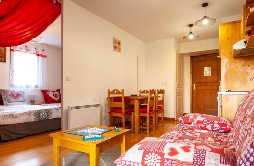 Giez Apartment | Le balcon du golf - lac d'annecy
